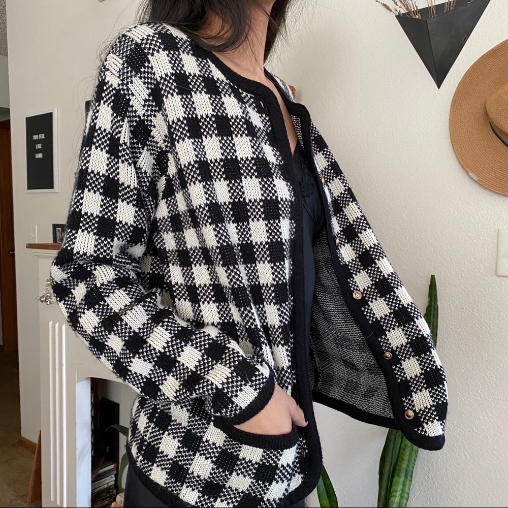 Vintage Classic Elements Houndstooth sweater